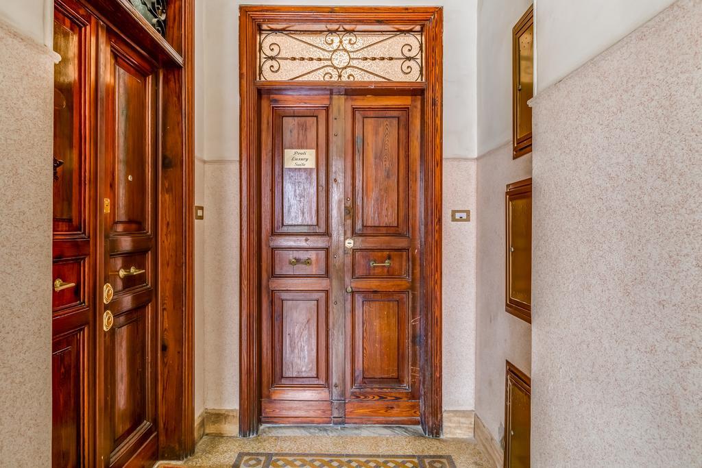 Prati Luxury Suites Рим Екстер'єр фото