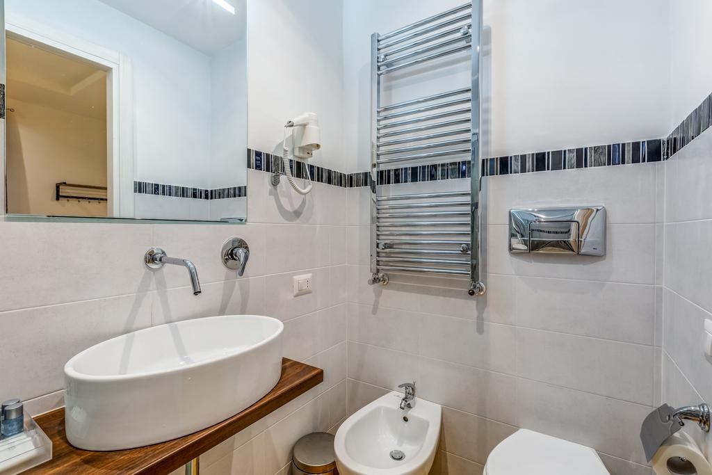 Prati Luxury Suites Рим Номер фото